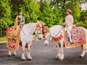 Baraat-Horses-Couple